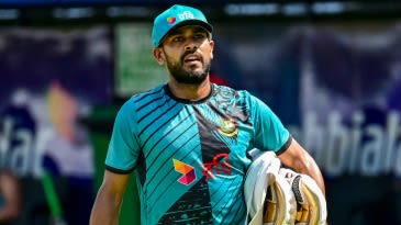 Mehidy Hasan Miraz: Bangladesh ODI Team Focus on 50 Overs Batting | بنگلہ دیش کی بیٹنگ کا بحران