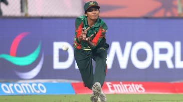 Bangladesh Women’s Cricket: Dew and Fielding Lapses Cost Match vs South Africa